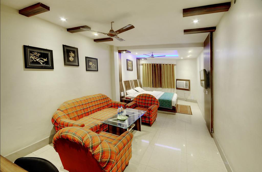 โรงแรมอนุรัค Rourkela ภายนอก รูปภาพ